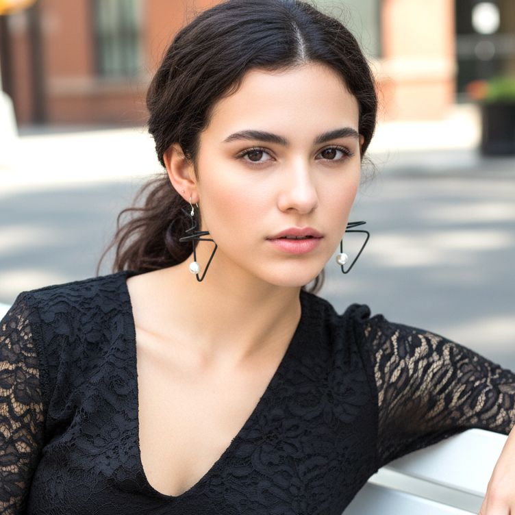 Vincente metal earrings: Black / silver
