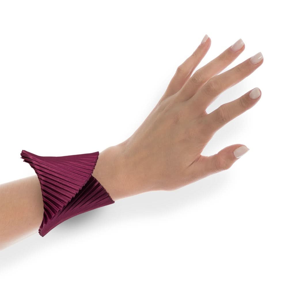 Satin Pleated Bracelet Shell Burgundy SH-BOR - Anthos Crafts