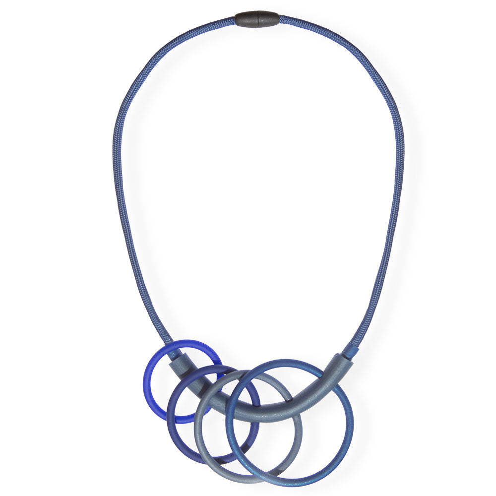 Mini OOO necklace: Mix grey blue