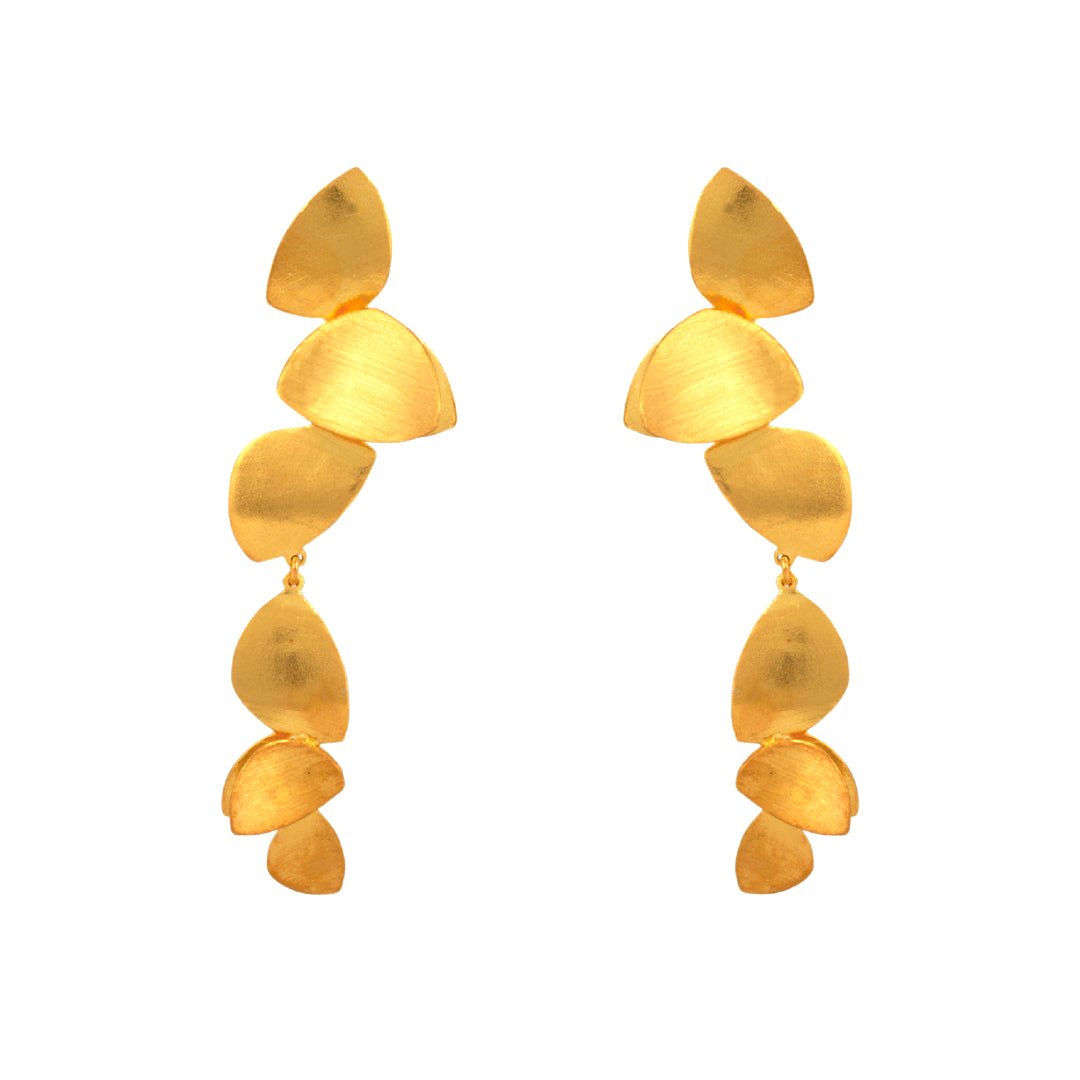 Orecchini pendenti in argento placcato oro matt fatti a mano