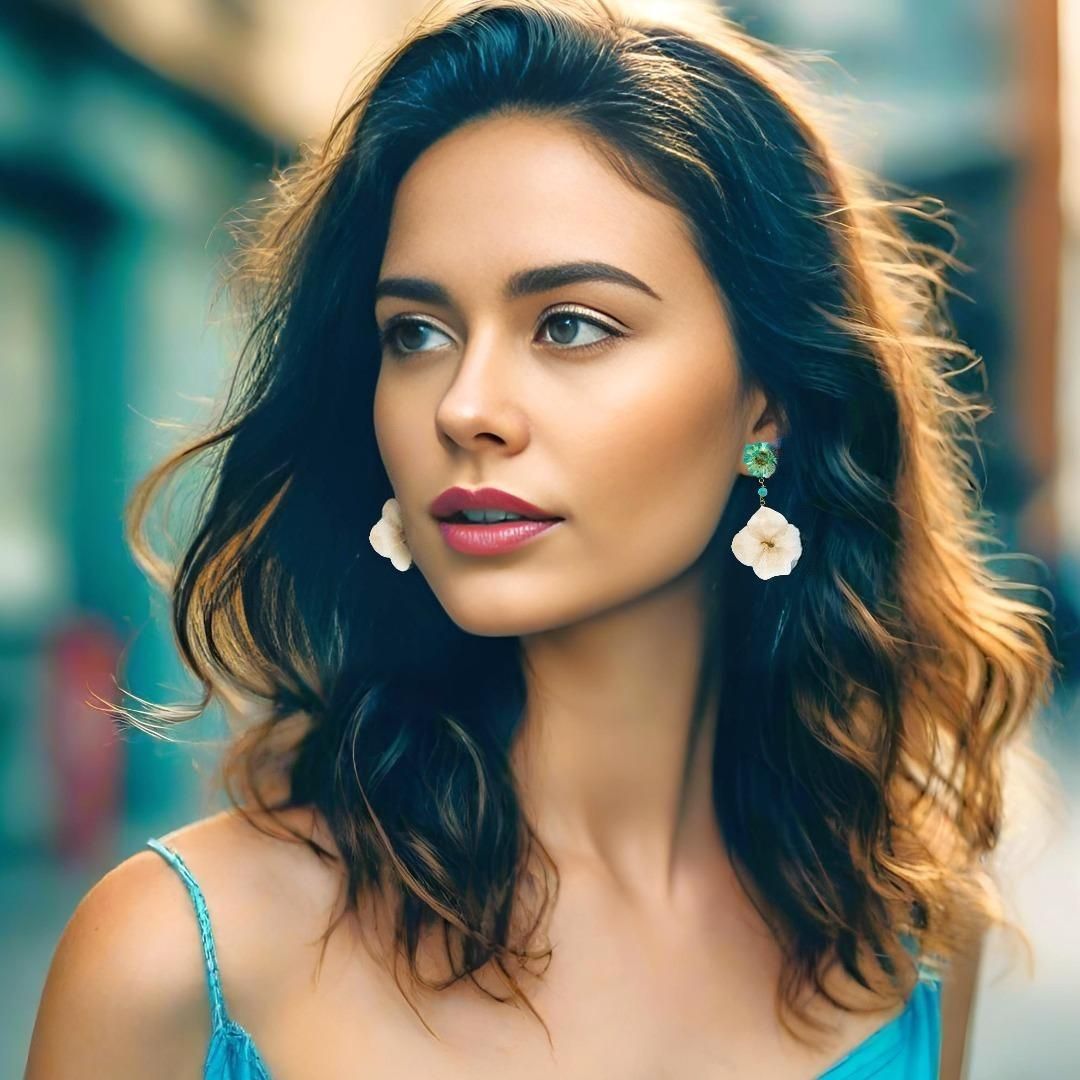 Flower Earrings Made From Turquoise Daisy & White Ηydrangea Petals - Anthos Crafts