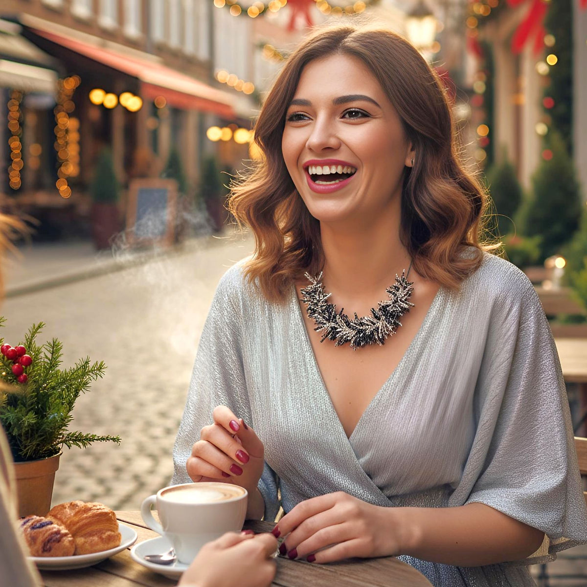 Collana corta plissettata in raso Twist it nero e argento Dtwi-Sib