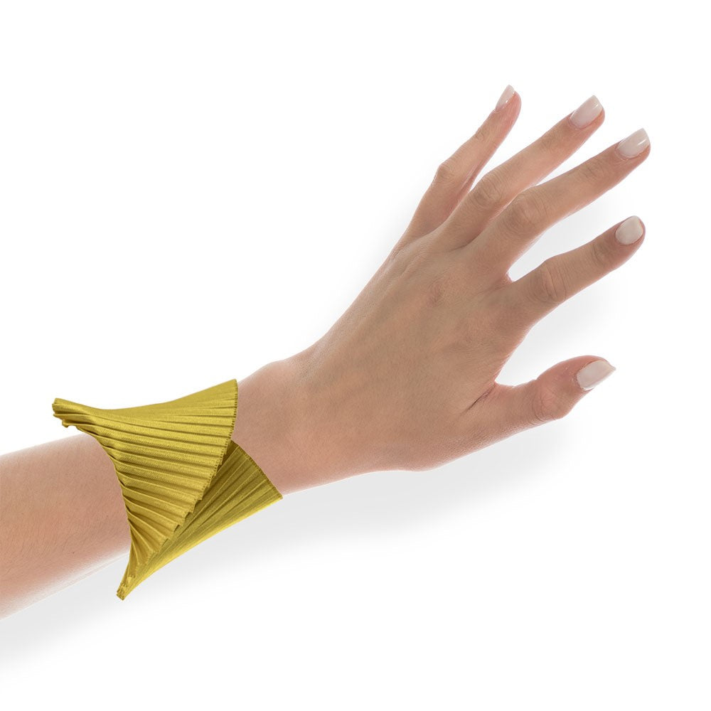 Satin Pleated Bracelet Shell Gold SH-GO - Anthos Crafts