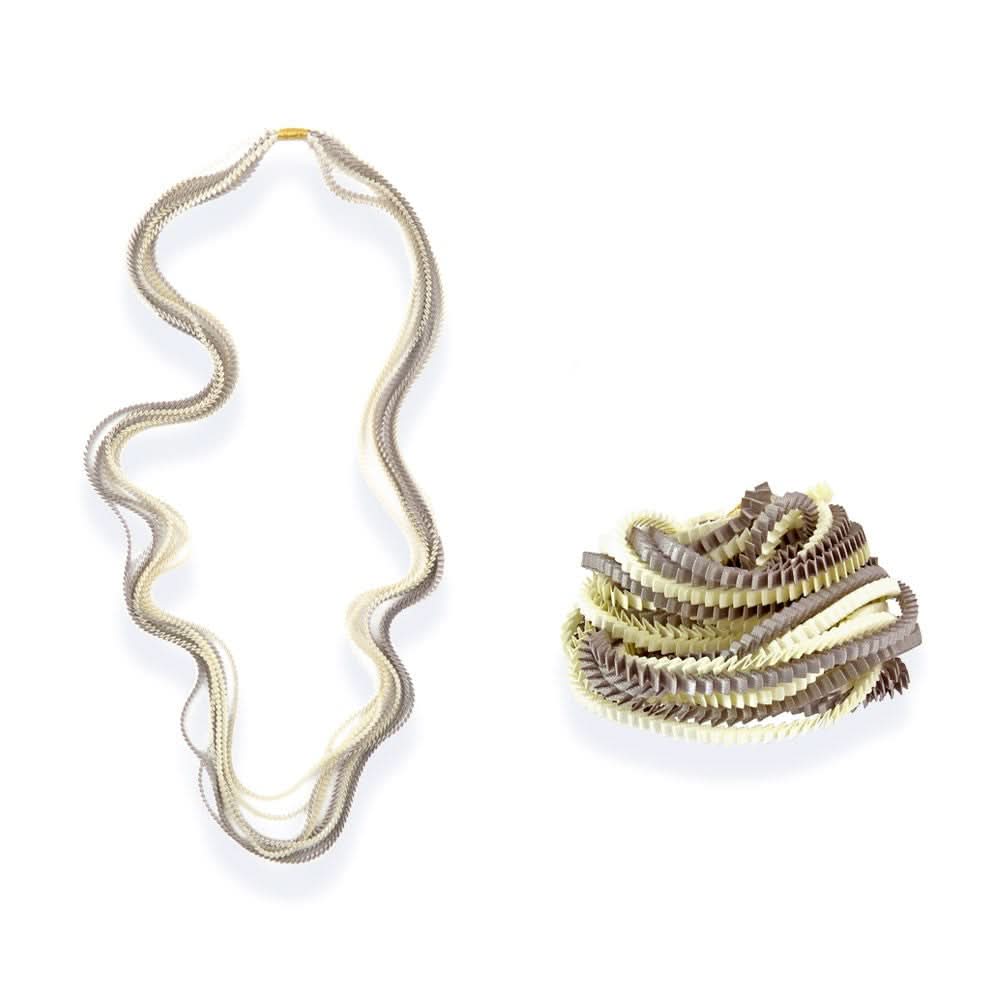 Satin Pleated Necklace Essilp Silver Ecru KL-18 - Anthos Crafts