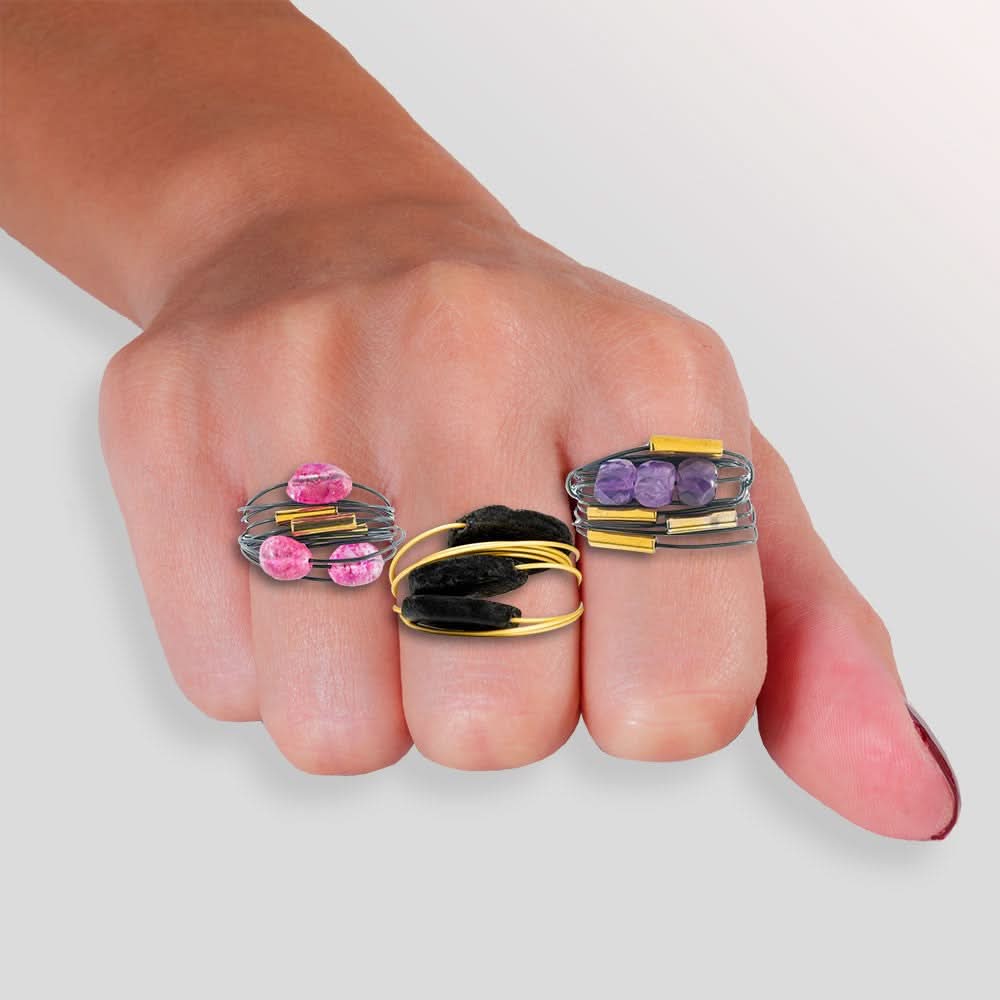 Handmade Black Wire Ring With Fuchsia Crystals And Hematites - Anthos Crafts