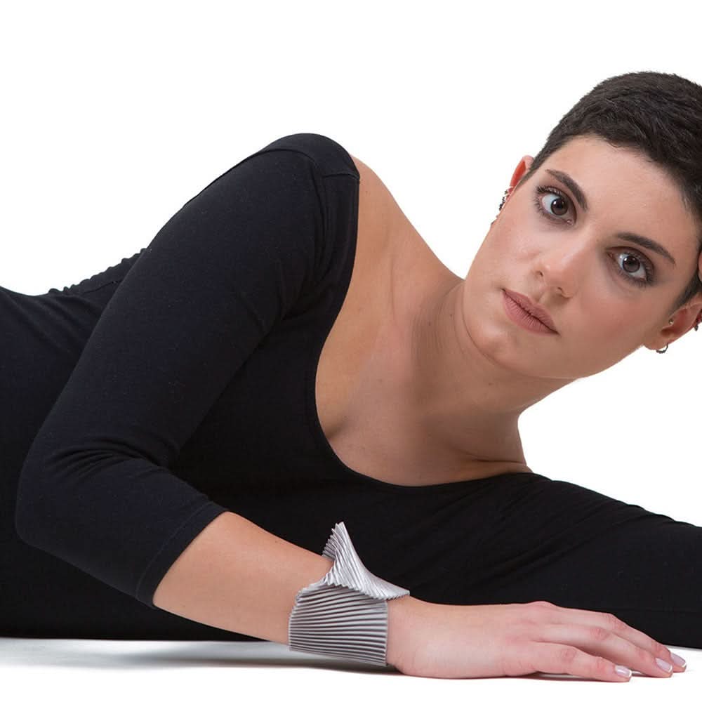 Satin Pleated Bracelet Shell Silver SH-SI - Anthos Crafts